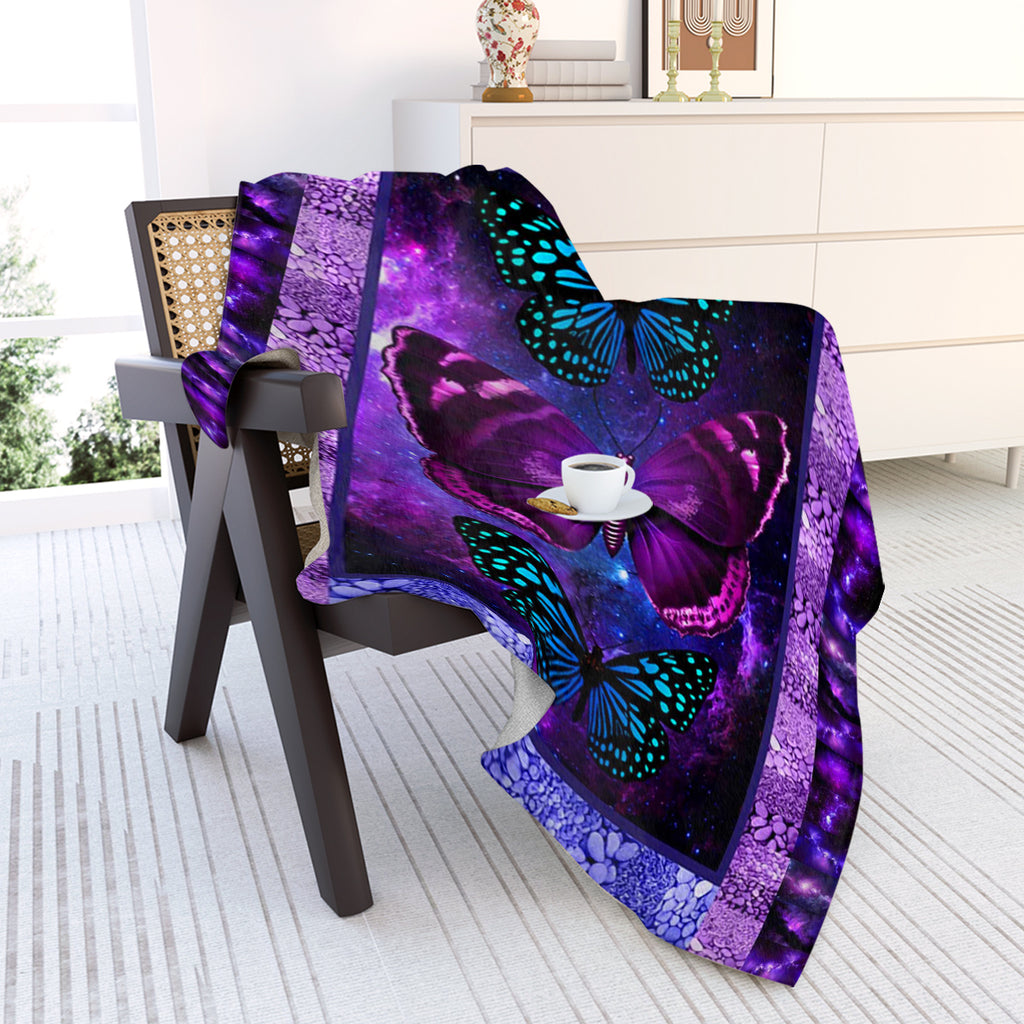 Cozy Butterfly Flannel Blanket — Ultra-Soft, Warm & Lightweight Throw (3 Sizes Available)