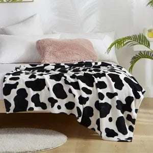 Cozy Cow Print Fleece Blanket – Soft Farmhouse Throw for Couch, Bed & Kids